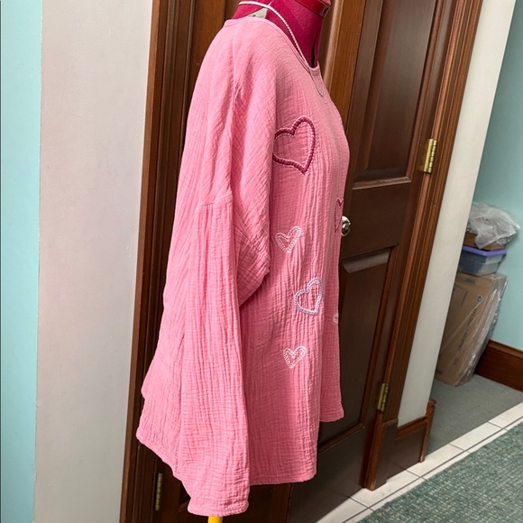 Coldwater Creek  tunic  long sleeve 
Valentine’s Day top Pink Heart Embroidered - Picture 6 of 15